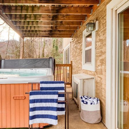 Chestnut By Avantstay Mountain Cabin W Treetop Views Hot Tub Game Room Gatlinburg Εξωτερικό φωτογραφία