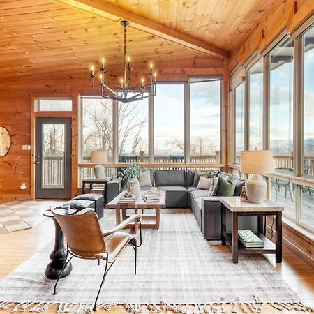 Chestnut By Avantstay Mountain Cabin W Treetop Views Hot Tub Game Room Gatlinburg Εξωτερικό φωτογραφία